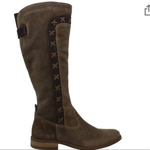 Born Women's Albi Boot - Natural size 7.5 (NIB)